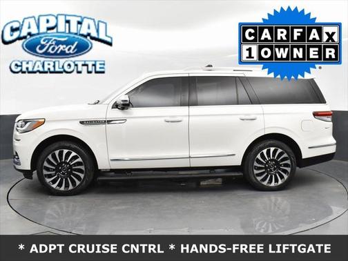 2022 Lincoln Navigator Black Label