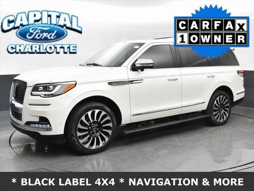 2022 Lincoln Navigator Black Label