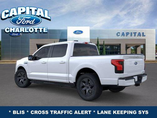 2025 Ford F-150 Lightning Flash