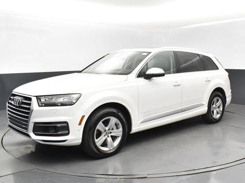 2019 Audi Q7 45 Premium Plus