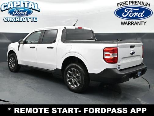 OXFORD WHITE 2023 Ford Maverick XLT