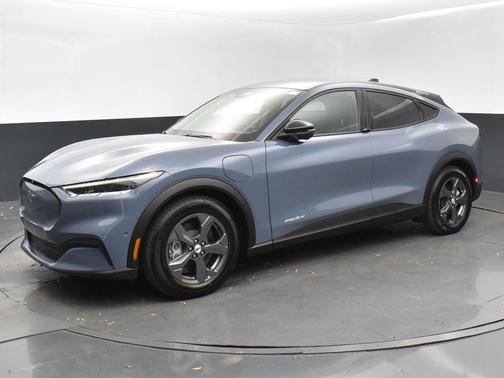 2023 Ford Mustang Mach-E Select