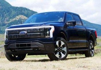 2023 Ford F-150 Lightning XLT