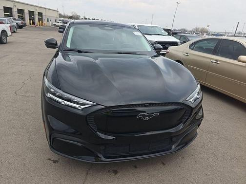 SHADOW BLACK 2023 Ford Mustang Mach-E Select