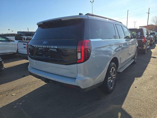 2025 Ford Expedition Max Active 4x4