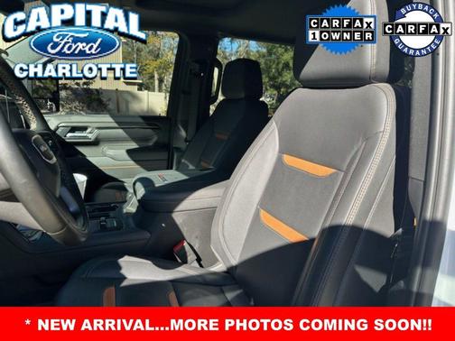 2025 GMC Sierra 2500 AT4