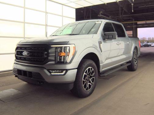 ICONIC SILVER METALLIC 2023 Ford F-150 XLT