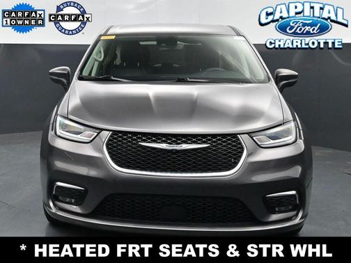 Granite Crystal Metallic Clearcoat 2023 Chrysler Pacifica Touring L