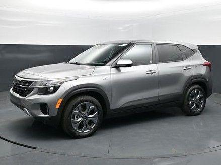 Steel Gray 2026 Kia Seltos LX