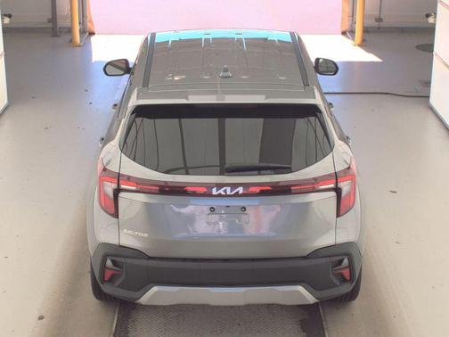 Steel Gray 2026 Kia Seltos LX
