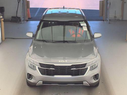 Steel Gray 2026 Kia Seltos LX
