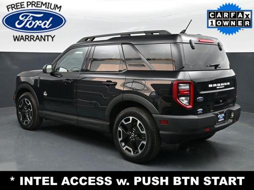 SHADOW BLACK 2022 Ford Bronco Sport Outer Banks