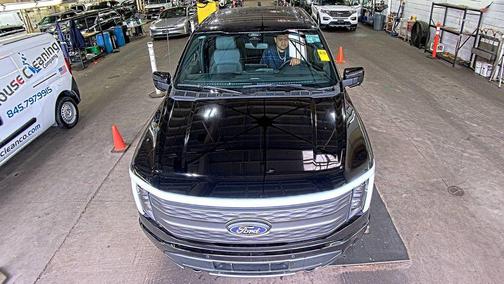 AGATE BLACK METALLIC 2025 Ford F-150 Lightning LARIAT