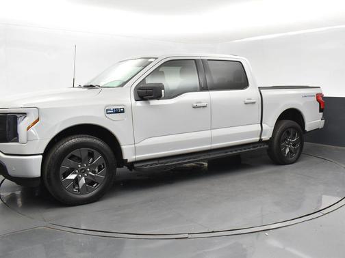 2024 Ford F-150 Lightning Flash