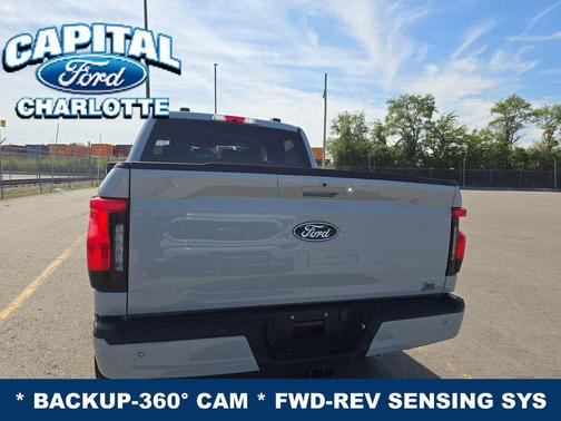 2024 Ford F-150 Lightning Flash