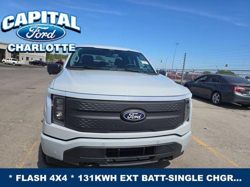 2024 Ford F-150 Lightning Flash