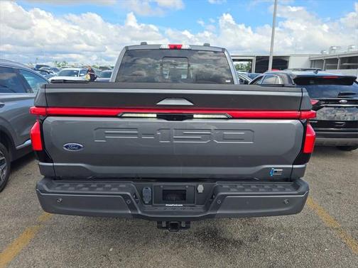 2023 Ford F-150 Lightning Platinum
