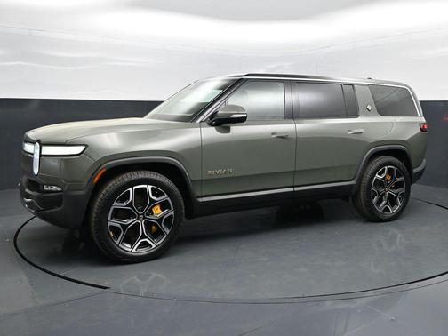 2022 Rivian R1S Launch Edition