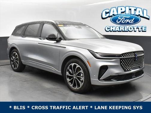 2024 Lincoln Nautilus Reserve