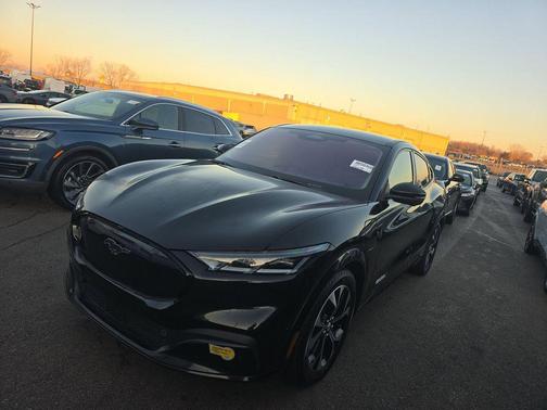 2022 Ford Mustang Mach-E Premium