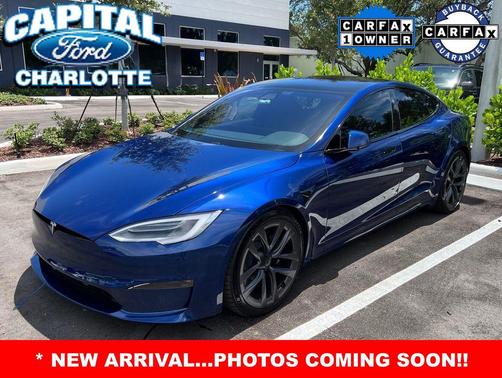 2022 Tesla Model S Plaid