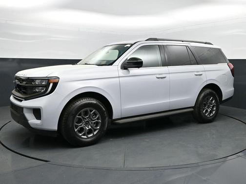 SPACE SILVER METALLIC 2025 Ford Expedition Active