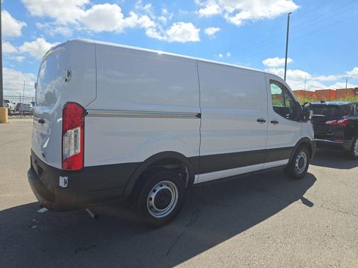 2025 Ford Transit-150 Base