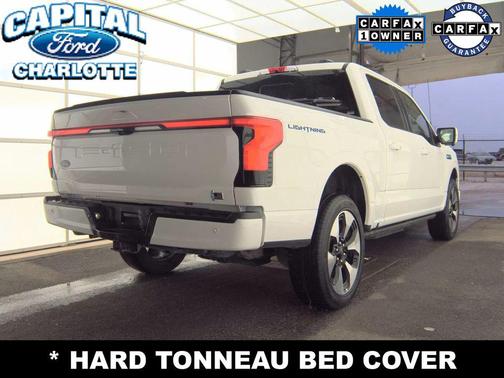 STAR WHITE METALLIC TRICOAT 2025 Ford F-150 Lightning Platinum