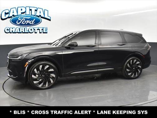 2024 Lincoln Nautilus Reserve