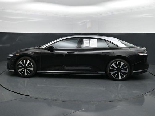 Infinite Black Metallic 2025 Lucid Air Touring