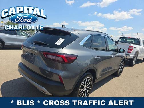 2024 Ford Escape PHEV SE