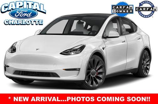 2022 Tesla Model Y Long Range Dual Motor All-Wheel Drive
