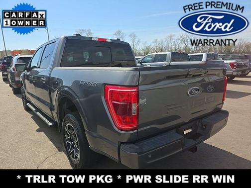 CARBONIZED GRAY METALLIC 2021 Ford F-150 XLT