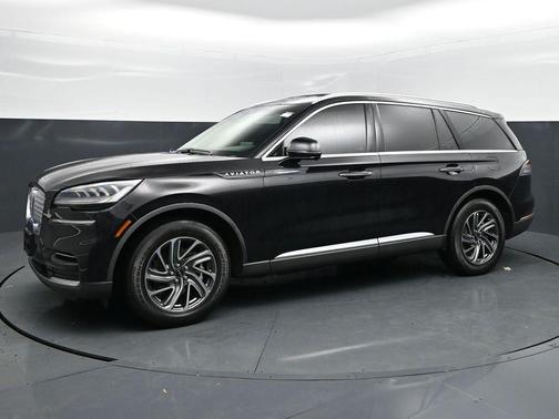2022 Lincoln Aviator Standard