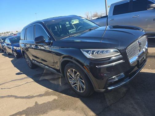 2022 Lincoln Aviator Standard