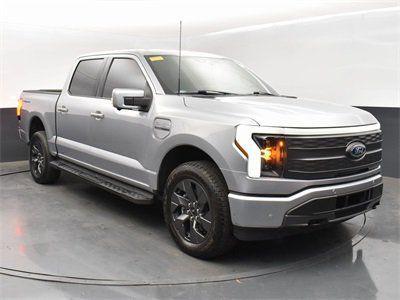 2023 Ford F-150 Lightning LARIAT