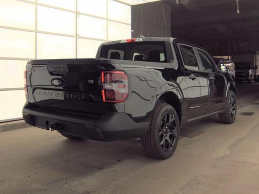 SHADOW BLACK 2026 Ford Maverick XLT