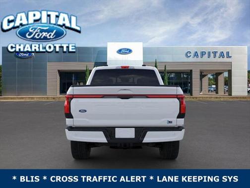 2025 Ford F-150 Lightning LARIAT