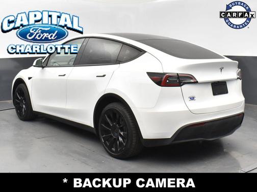 2022 Tesla Model Y Long Range Dual Motor All-Wheel Drive