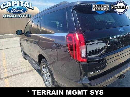 DARK MATTER GREY METALLIC 2025 Ford Expedition Active