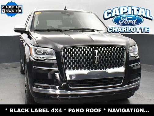 2022 Lincoln Navigator Black Label