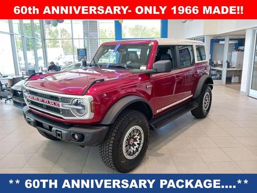 RUBY RED MET TNTD CLEARCOAT 2026 Ford Bronco Outer Banks