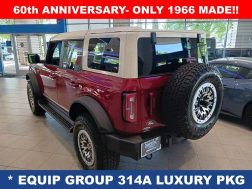 RUBY RED MET TNTD CLEARCOAT 2026 Ford Bronco Outer Banks
