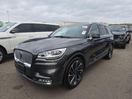 MAGNETIC GRAY METALLIC 2020 Lincoln Aviator Reserve AWD