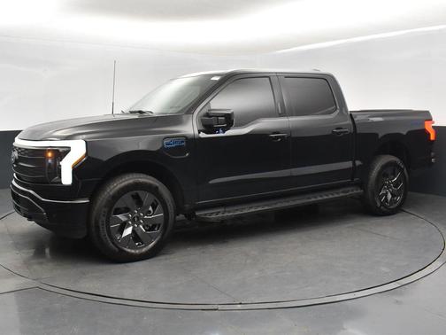 2024 Ford F-150 Lightning LARIAT