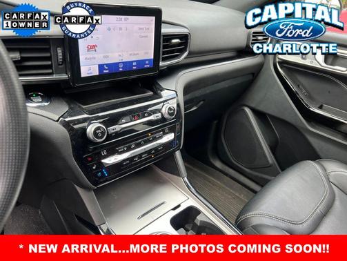 AGATE BLACK METALLIC 2021 Ford Explorer ST