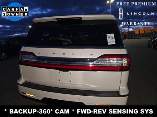 2019 Lincoln Navigator Select