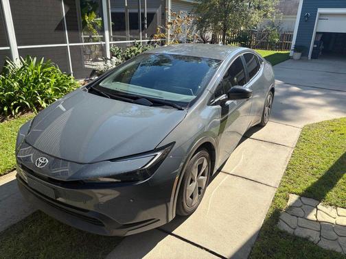 2024 Toyota Prius LE