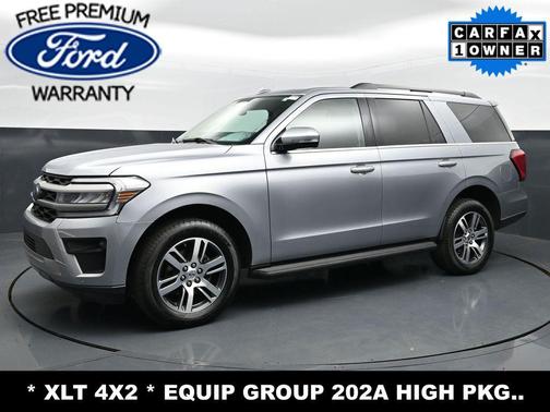 ICONIC SILVER METALLIC 2024 Ford Expedition XLT