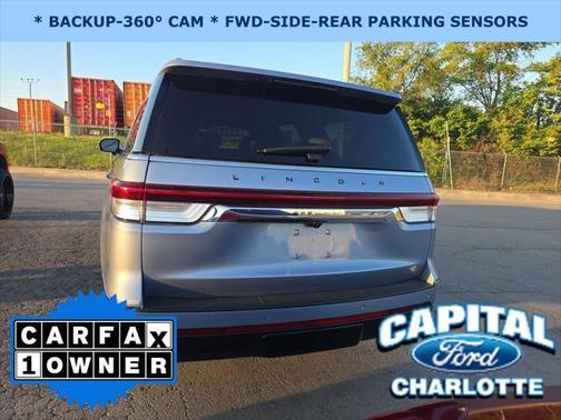 2022 Lincoln Navigator Black Label